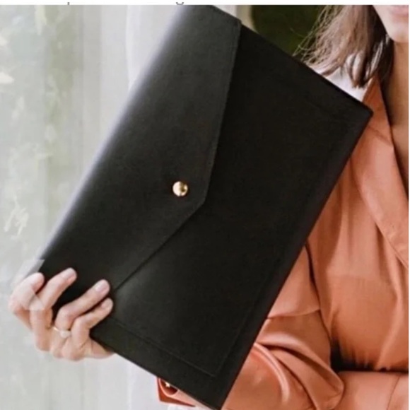 Glass Ladder & Co Megan Portfolio Black Vegan Clutch Portfolio - Picture 1 of 12